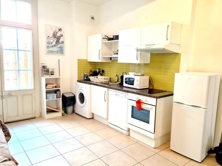 Appartement 4 Voyageurs Avec Terrasse - Wifi Каркассонн Екстер'єр фото